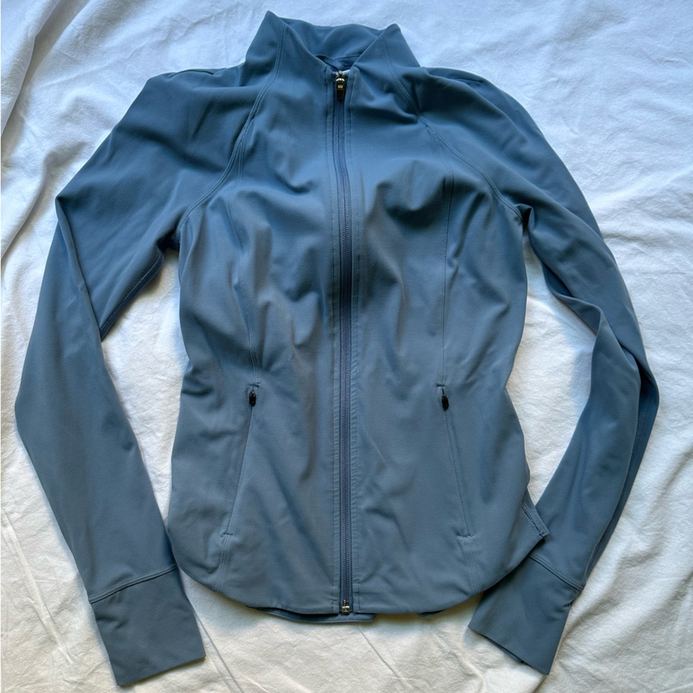 Athleta salutation jacket XS petite